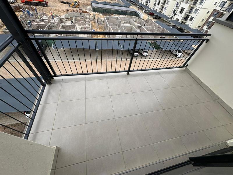 To Let 1 Bedroom Property for Rent in Richwood Western Cape